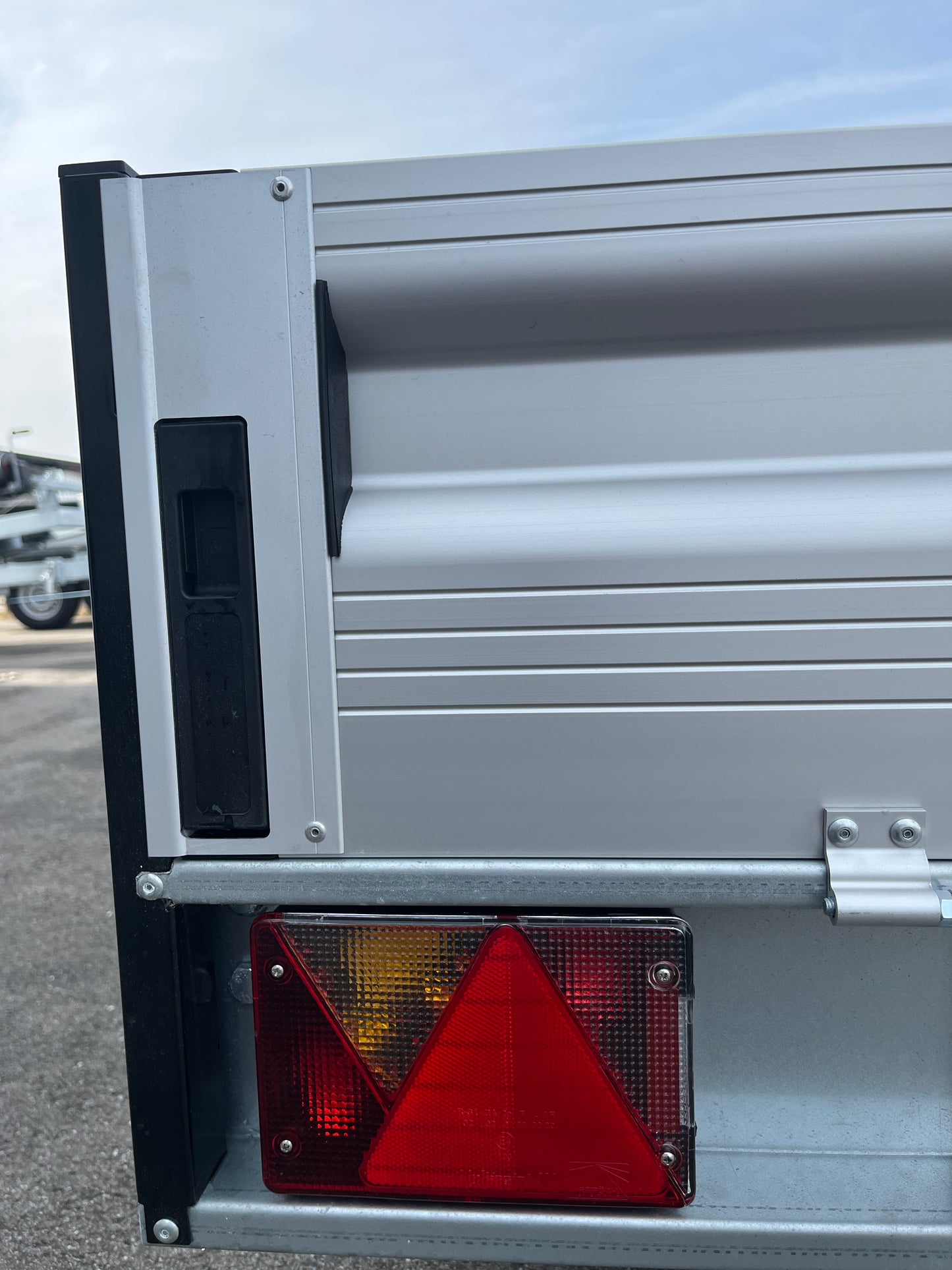 UNSINN Tieflader WEB T 2512-13-13