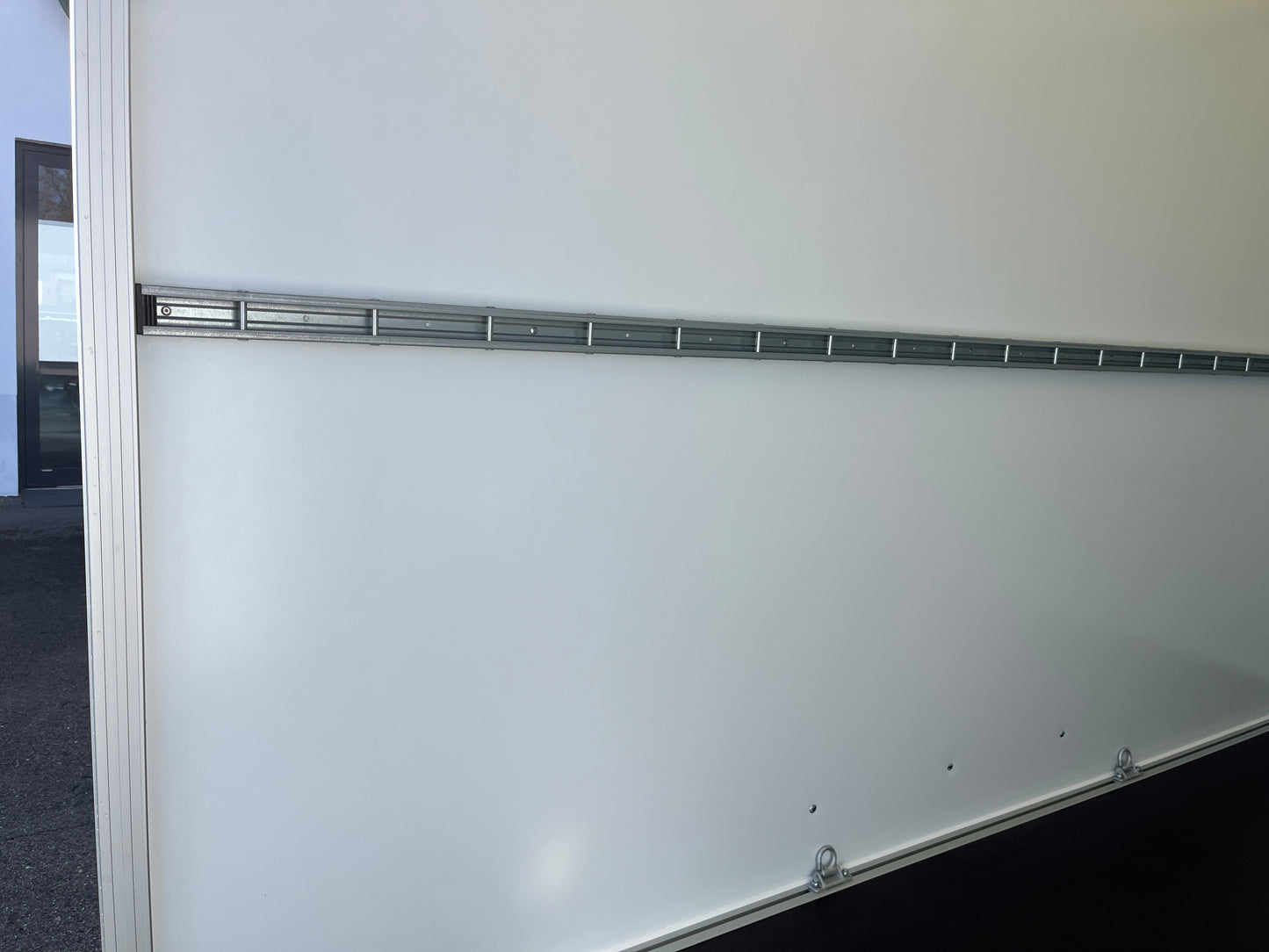 UKU 361719-26-14 mit Auffahrklappe
